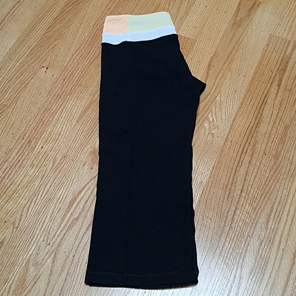 Lululemon Crop Pants SZ 4